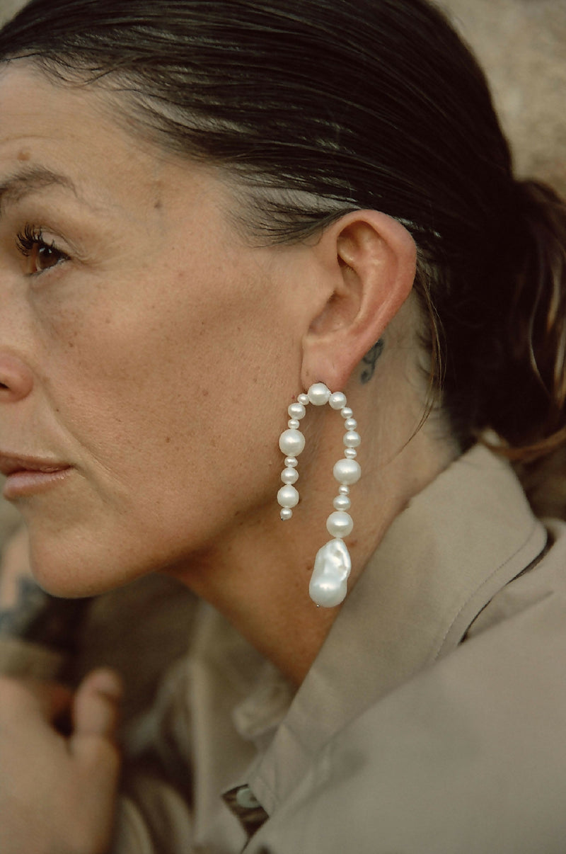 PEARL DANGLE STATEMENT EARRINGS