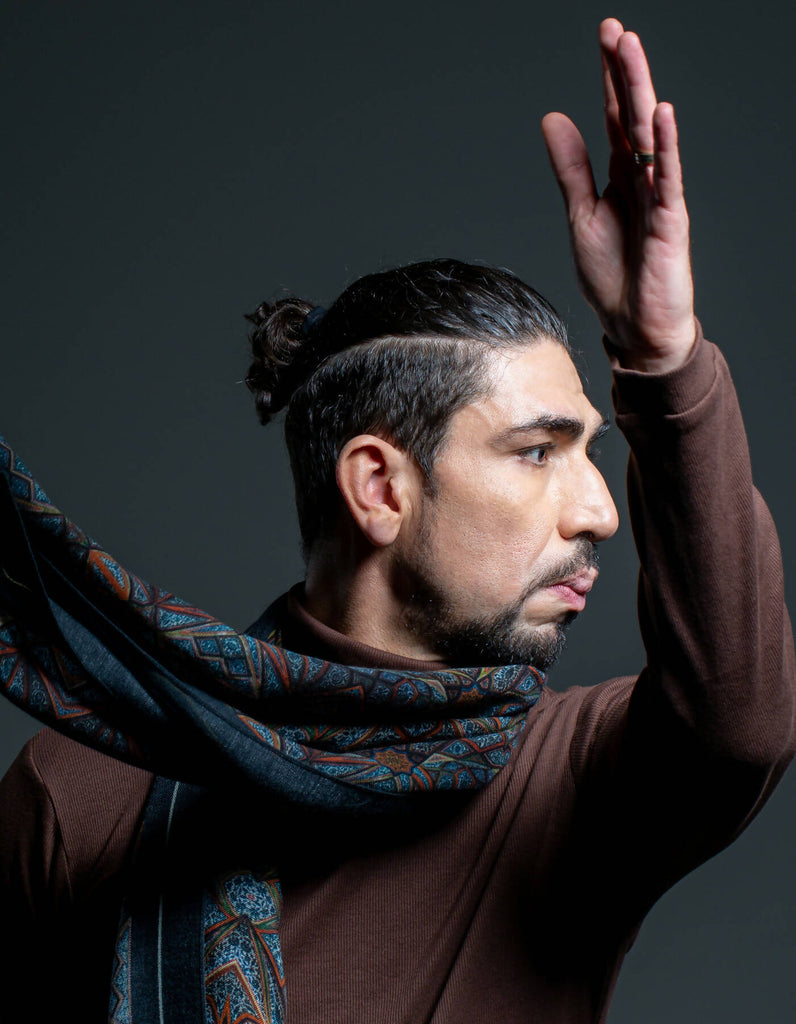 Men’s Wool Scarf “Old Veharan murals”