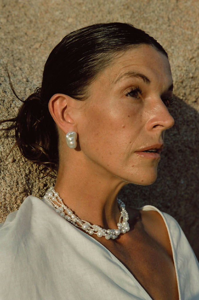 CHUNKY PEARL NECKLACE