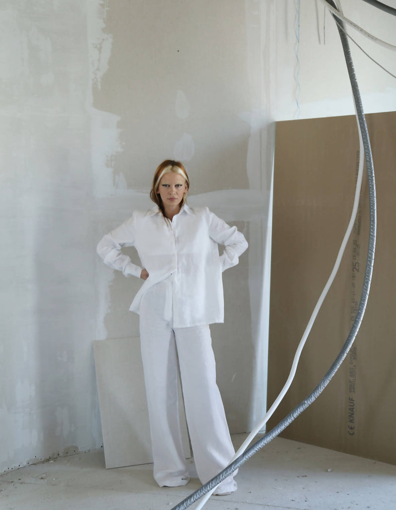 Aman White Shirt in Linen with Cut Out Back