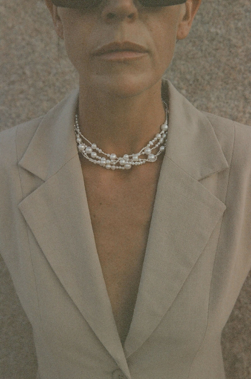 CHUNKY PEARL NECKLACE