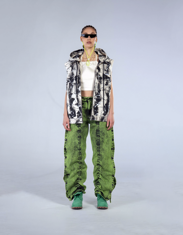 HANDPAINTED_RAW_DENIM_VEST_FRONT_1400x1800