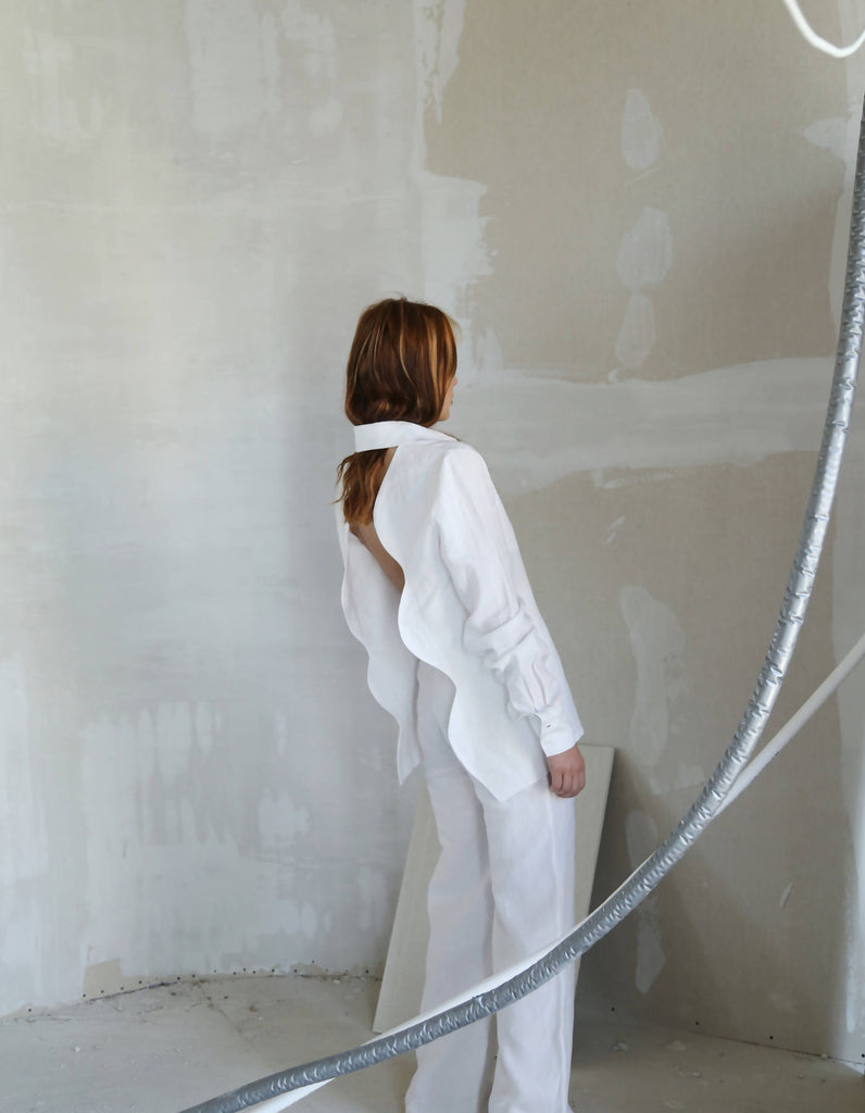 Aman White Shirt in Linen with Cut Out Back