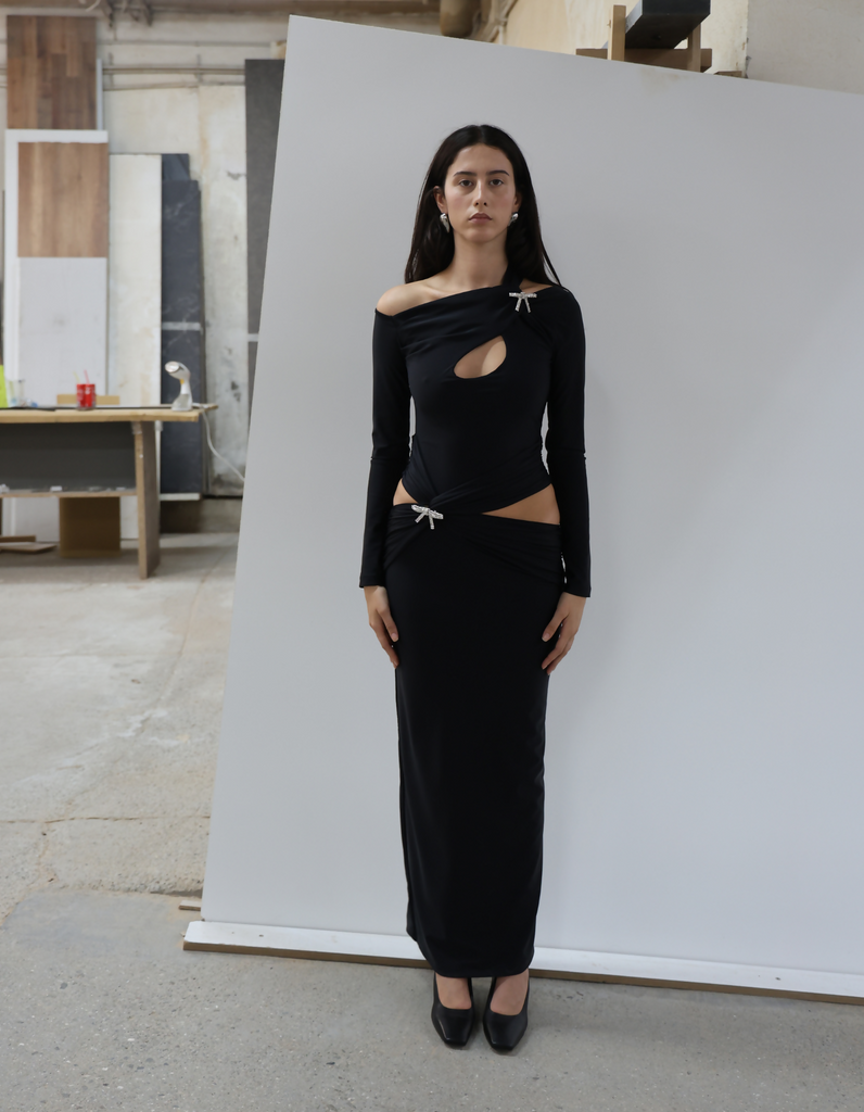 ORNYA Black Cut-Out Maxi Dress Maet 13