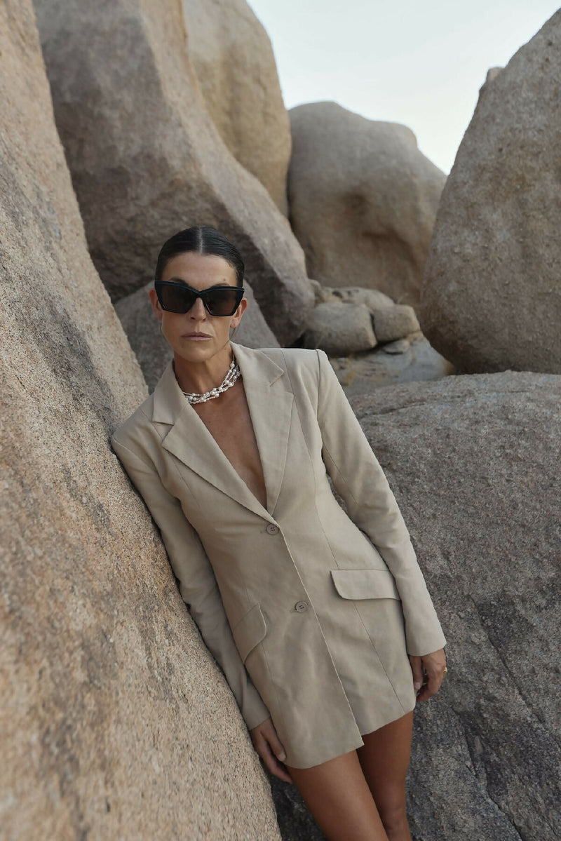 CHUNKY PEARL NECKLACE