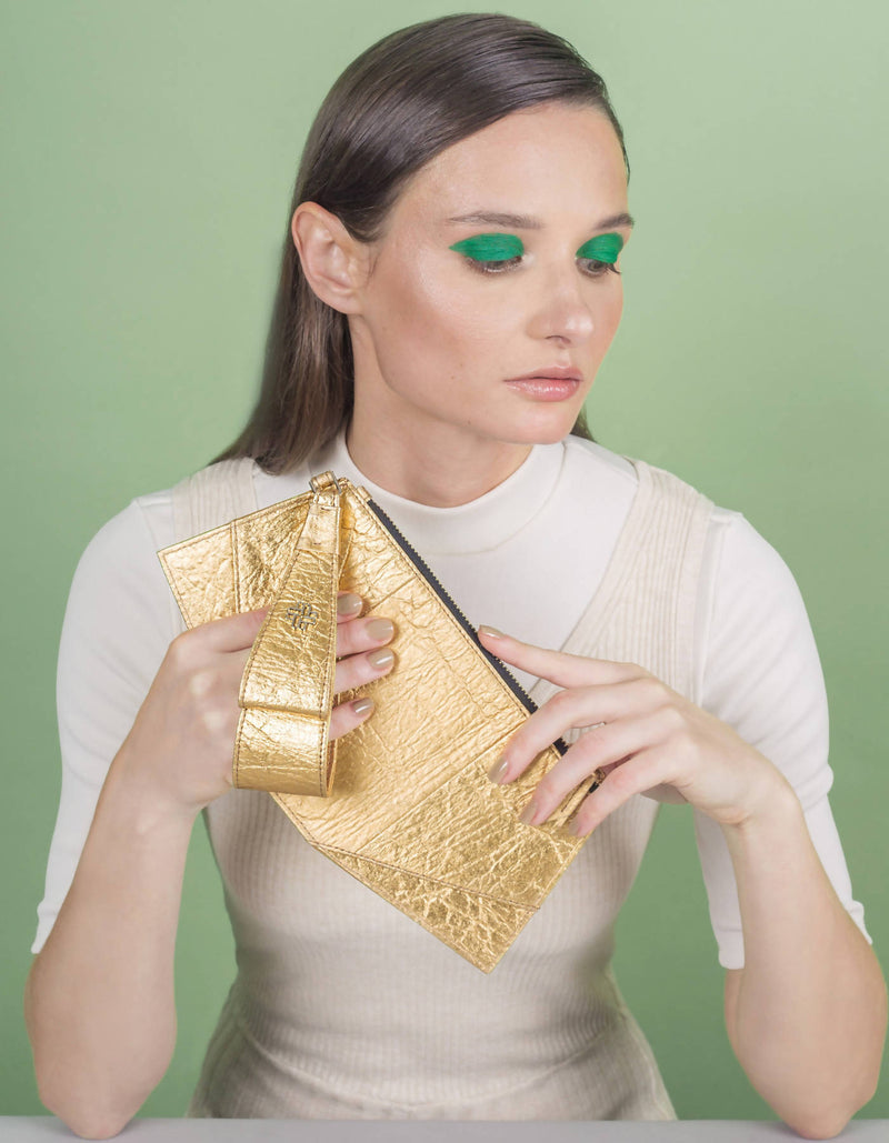 Caro Wristlet