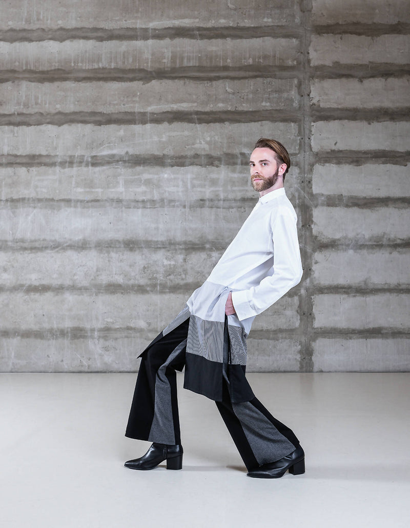 Wide Leg Pants w. Triangle Side Panels