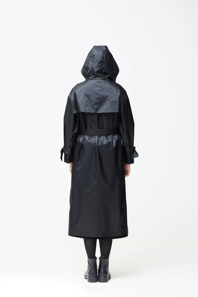 The Waterproofed Shell Raincoat