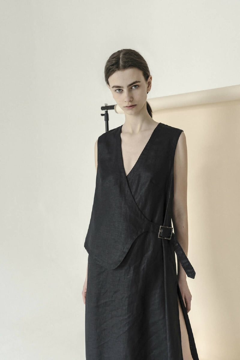 km-by-lange-black-high-slit-dress-0003