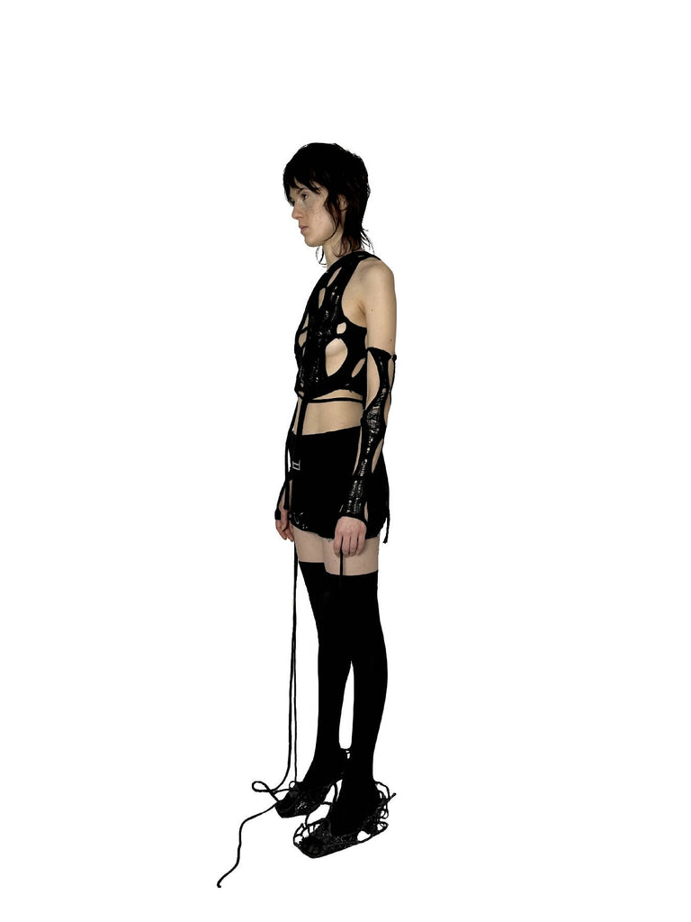 REM ASYMMETRICAL KNIT TOP