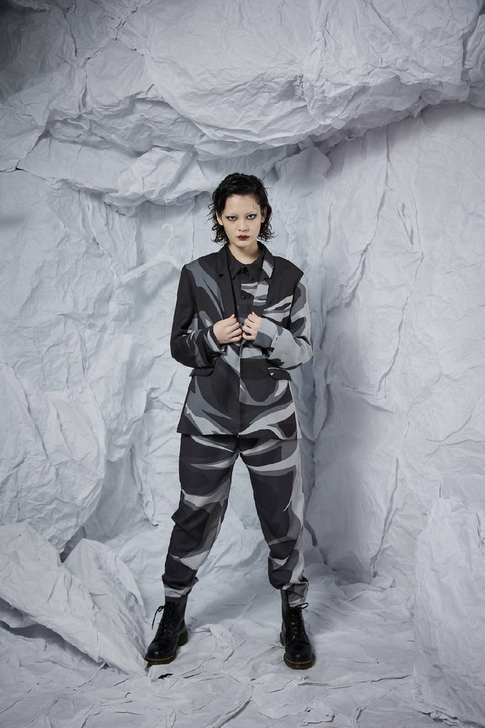 INF Classic Suit In 2D Black