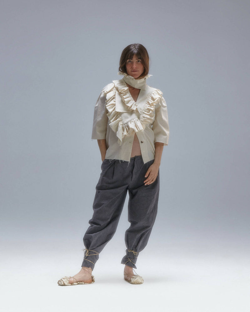 003-19 Ruffle Shirt