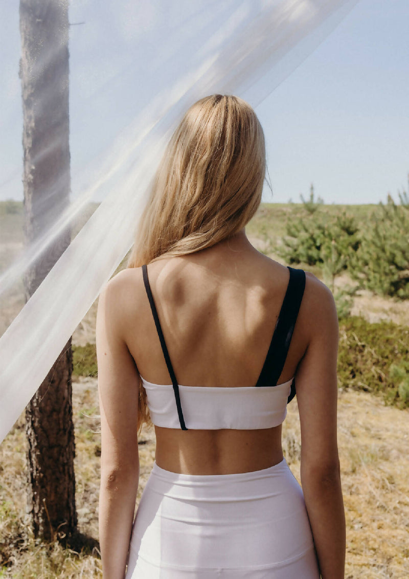 Akasha Crop